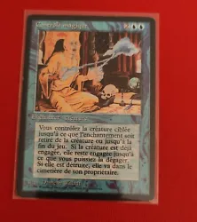 The card in photo will be the one sent. Condition: played see picture.