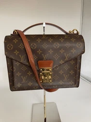 Louis Vuitton Monceau 28 Shoulder/Hand Bag 2WAY Monogram Brown (115402).  This vintage bag is in great condition.  No...