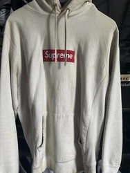 Supreme Box Logo Fw11. Condition is Pre-owned. Shipped with USPS Priority Mail.