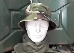 Chapeau de brousse camouflage provenant de larmée française.