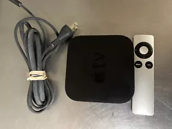 Apple TV 3rd Generation 8GB HD Media Streamer A1469 Remote & Power Cord.