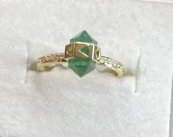 Ring Bomb Party Genuine Green Adventurine On a 12k Yellow Gold Plated Band Sz 6New, no bag or tag
