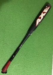 Axe Elite 33/30 -3 BBCOR. Fair condition: cleat marks and cosmetic scratches. Still plenty of pop