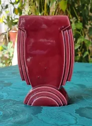 Petit vase ART DECO St CLÉMENT réf 873 Hauteur 15 cm Largeur 10 cm Profondeur 7 cm Bon état