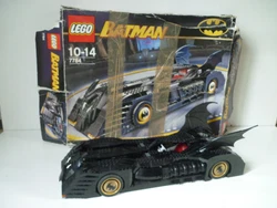 Certains lego sont poussiéreux mais en bon bon état ( modèle monté 2 fois ). Envoi en colis suivi / Autres mode...