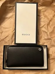 New GUCCI Zip wallet. Brand new authentic Gucci Leather Wallet Serial number 449347.4926334Black leather GG logo in...