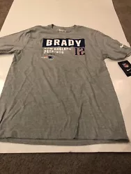 Nike Tom Brady Patriots T Shirt Tee.