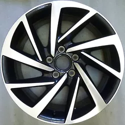 Offres pneus DaGo une 17 pouces VW dorigine jante en aluminium dans Woodstock conception à. La jante en alliage a la...