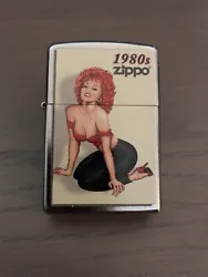 Zippo original dans sa boite. Condition: New Original Zippo in its box.