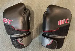 UFC Zuffa 12oz MMA Gloves Boxing Training Sparring Black/Red. Condition is Used. Shipped with USPS Priority Mail.