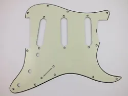 Millésime correct,  Pickguard SSS VERT MENTHE pour 1965-67 États-Unis Fender Stratocaster - conçu pour remplacer...