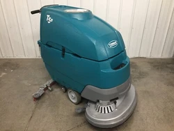 Model: T5e. Cleaning - Machine is thoroughly cleaned with hot water power washer and cleaning detergent. Cleaning Path:...