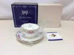 This product is a teacup and saucer collaboration of the world of 