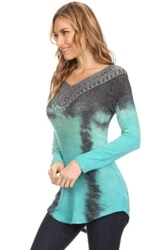 Tie dye print/knit, waist length long sleeve top in a relaxed. LARGE ARMIT TO ARMPIT 18
