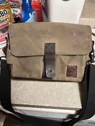 Nutsac Satchel 11 Waxed Canvas Bag Mens Messenger Bag Satchel USA. Condition is Pre-owned. Shipped with USPS Priority...