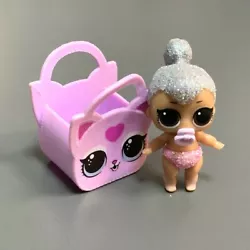 LOL Surprise Doll Lil Kitty Queen & Bag Ultra Rare Toy Color Changer Xmas Gift. Great gift & collection for LOL...