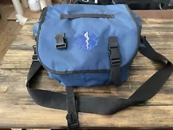 EMS trauma bag - Blue. Gently used. Ideal for any EMT / Paramedic looking to have a smaller grab and go trauma bag for...