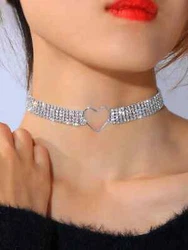 Color: SilverGender: WomenMaterial: GlassDetails: Heart, RhinestoneStyle: GlamorousProduct Measurements in cm :Size...