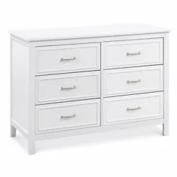 This dresser is designed so that you can add a DaVinci changing tray (#M0219) to use as a convenient changing station...