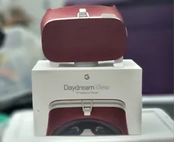Google Daydream Day Dream View Crimson Red Virtual Reality VR Headset Complete.  Comes with remote.