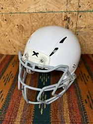 Xenith Epic+ Adult Medium White Football Helmet 2018. Helmet is in great condition.