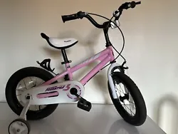 This freestyle kids bike is perfect for your little girl! With a 14-inch wheel size, its a great choice for children...