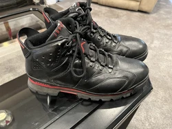 Jordan boots 9.5. Pre owned