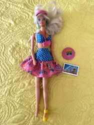 1987 California Dreamn Barbie. Barbies Legs are Discolored (see last photos). Matching Skirt. California trader card.