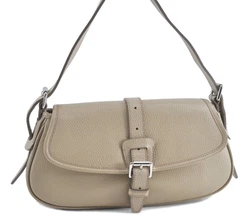 Style Shoulder bag. Pocket Inside Pocket has a little dingy,rubbed,Outside Pocket has dingy,rubbed. Color Beige....