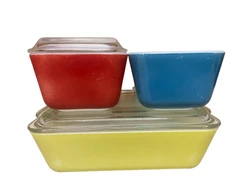 This set comes as shown. It has been well loved. The red dishes are missing some shine as pictured. The yellow lid has...