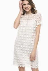 NWT Michael Kors White Cuticles shift dress size 2 Small. Cute and ver my different dress! The way the circle pallets...