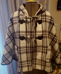 KNIGHTSBRIDGE wool poncho/cape with hood. One size feels old for sizes XS or Small or teenager. 85% wool. Beautiful...