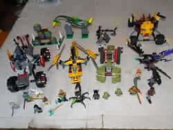 Gros lot de Lego CHIMA Sans notice ni boite composé des sets .