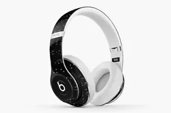 Apple 🍎 Beats by Dr. Dre Studio 2 Wireless Over The Ear Headphones. Beats Studio 2 Wireless Over the ear Headphones....