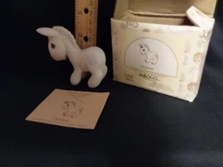 Precious Moments Donkey Vintage Nativity 1981 E5621 Small & Box.  PERFECT CONDITION. ALWAYS KEPT IN GLASS DISPLAY CASE....