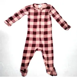 Size 0-3m maroon and pink plaid footed pajama (sleep and play). Organic Bamboo with a full front zipper. I have a few...