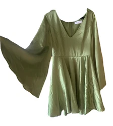 ASOS Ei8th Hour Green Party Dress Bell Sleeves Skater Fit And Flare UK 8 US S.