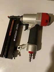 pneumatic 18 gauge nail gun. Can’t seem to get it to work but I don’t know what I am doing so selling it as broken...