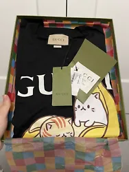 Purchased this t-shirt at the Gucci store downtown Chicago, but never ended up using it. It’s brand new with tags and...