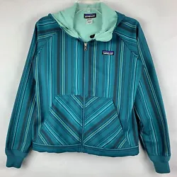 Excellent condition. Fleece lined, hoodie. Perfect for spring or fall. Length - 23