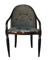 Très élégant fauteuil 1930 Art déco en bois noirci à restaurer le velours dorigine étant très abîmé. Dimension...