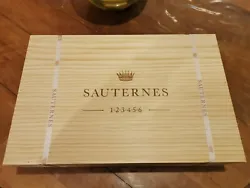 Verticale de 6 Bouteilles de 75cl de Sauternes Château d’Yquem. La caisse contient les bouteilles de Sauternes...