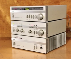 Type: Mono/Stereo Tuner. Semi-conducteurs : 2 x IC, 10 x transistors, 10 x diodes, 5 x LED. Sortie : 150 mV (ligne),...