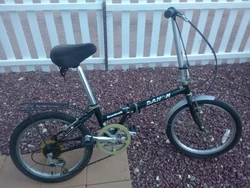 Used green Dahon Boardwalk folding bicycle 7 speed, 20