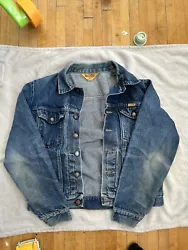 Vintage Rustler Jean Jacket Mens Medium Button Up USA Blue Denim.