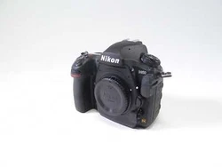 Nikon D850 Body Shutter Count 1341 This is a Nikon D850 Body Shutter Count 1341 This D850 is in excellent condition and...