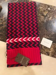 New Gucci Red/Blue Wool Long Scarf with Zig Zag Pattern 550597 6468. AUTHENTIC BRAND NEW GUCCI SCARFMADE IN...