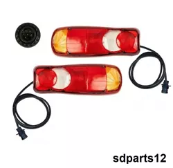 PAIRE DE FEUX ARRIÈRE - CABLE AVEC PRISE ( BLOCS FEUX COMPLETS LH & RH ). FONCTIONS : STOP / QUEUE / INDICATEUR /...