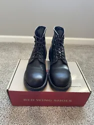 Excellent Condition - Pre-Owned - Factory FirstsFor all the men out there, heres a chance to add a stylish pair of...