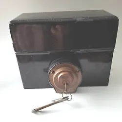 MODEL T FORD COIL BOX WITH COILS 1915-16 STYLE With 1912 K-W Auto Lock Ignition.  Includes keys
